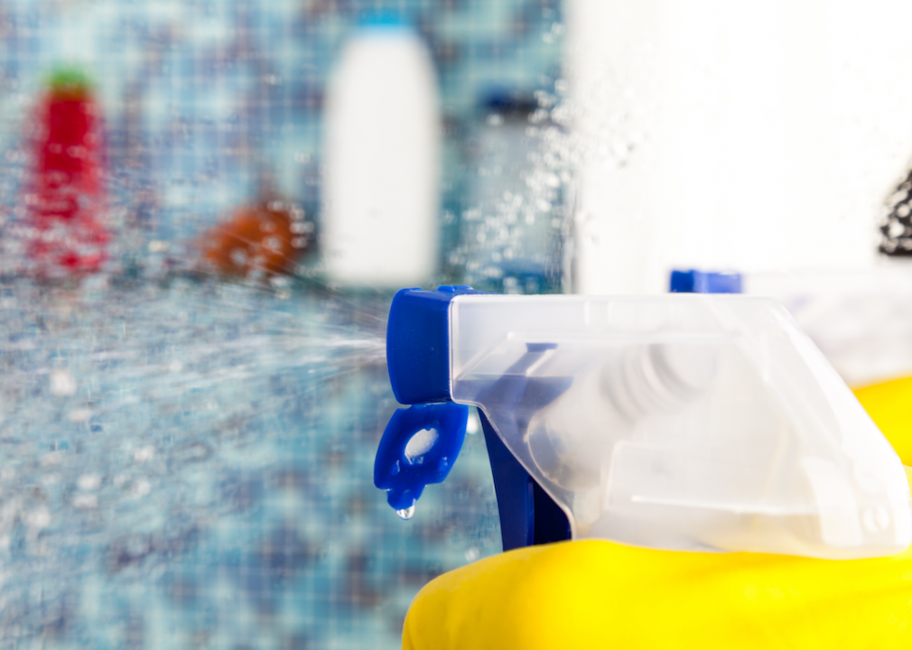 Toxic product: Kitchen and bath cleaner